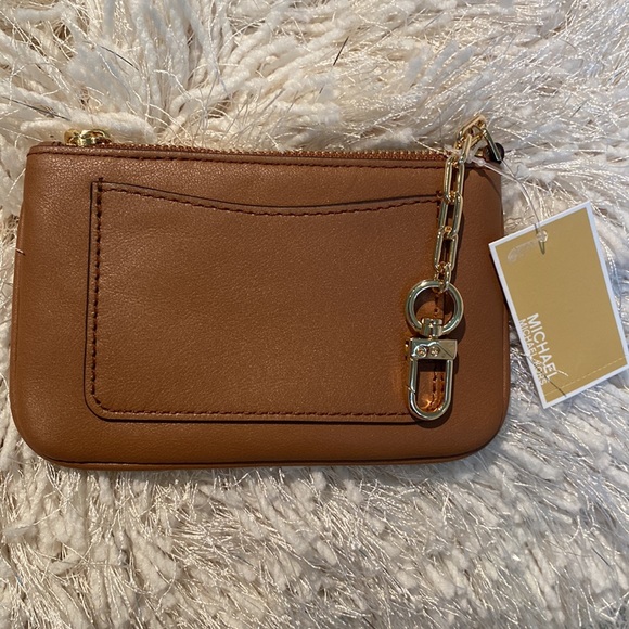 🤎Michael Kors leather wallet 🤎 - Picture 3 of 11